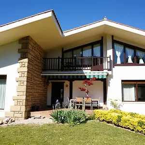 Bed & Breakfast Aloka, Sopelana